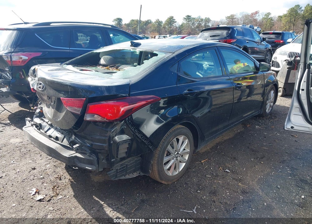 2016 HYUNDAI ELANTRA SE VIN: 5NPDH4AE3GH796512