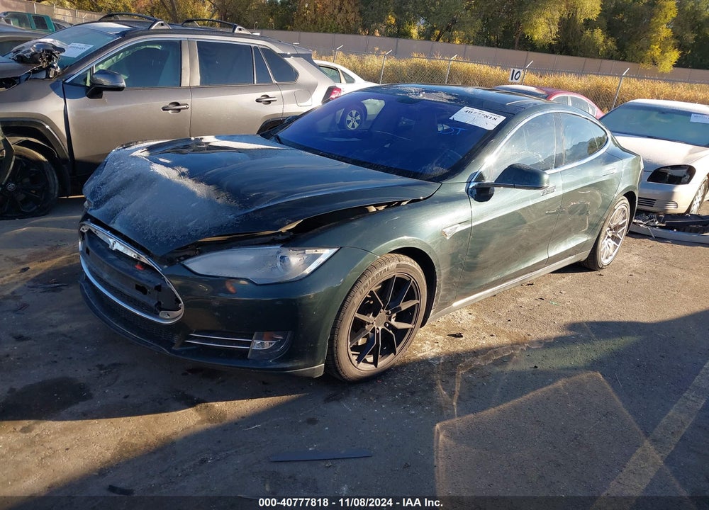 2014 TESLA MODEL S P85 VIN: 5YJSA1H18EFP40168