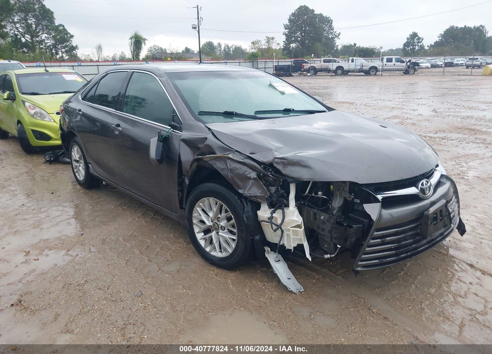 2016 TOYOTA CAMRY LE VIN: 4T4BF1FK8GR555224