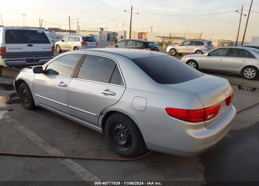 2005 HONDA ACCORD 2.4 EX VIN: 1HGCM56855A152239