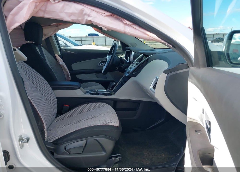 2017 CHEVROLET EQUINOX LT VIN: 2GNFLFE34H6218122