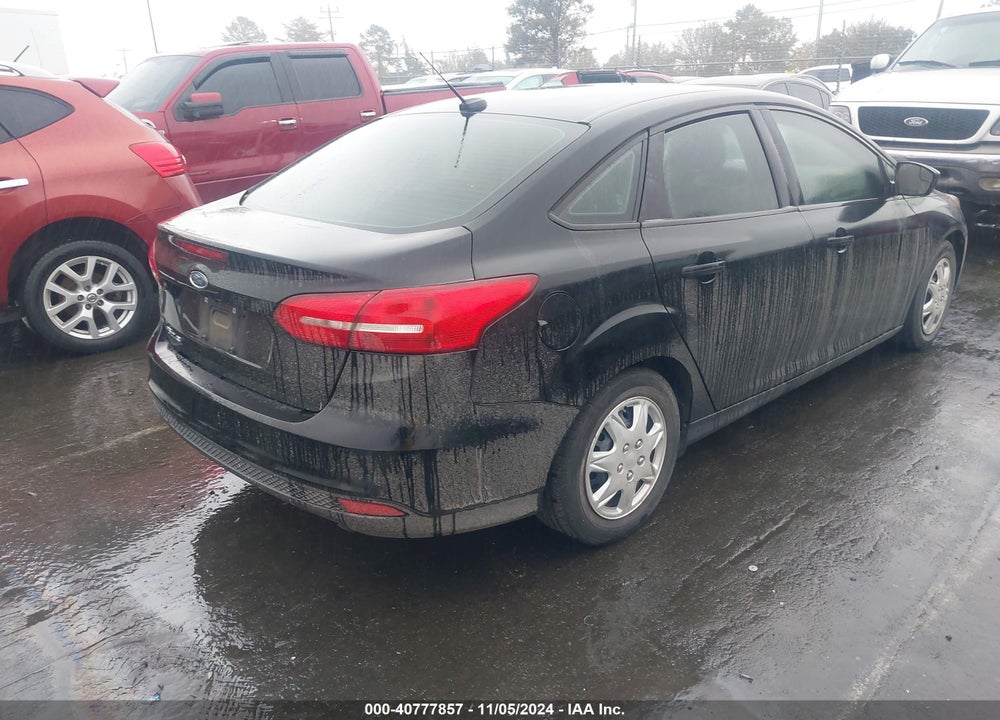 2017 FORD FOCUS S VIN: 1FADP3E29HL338408