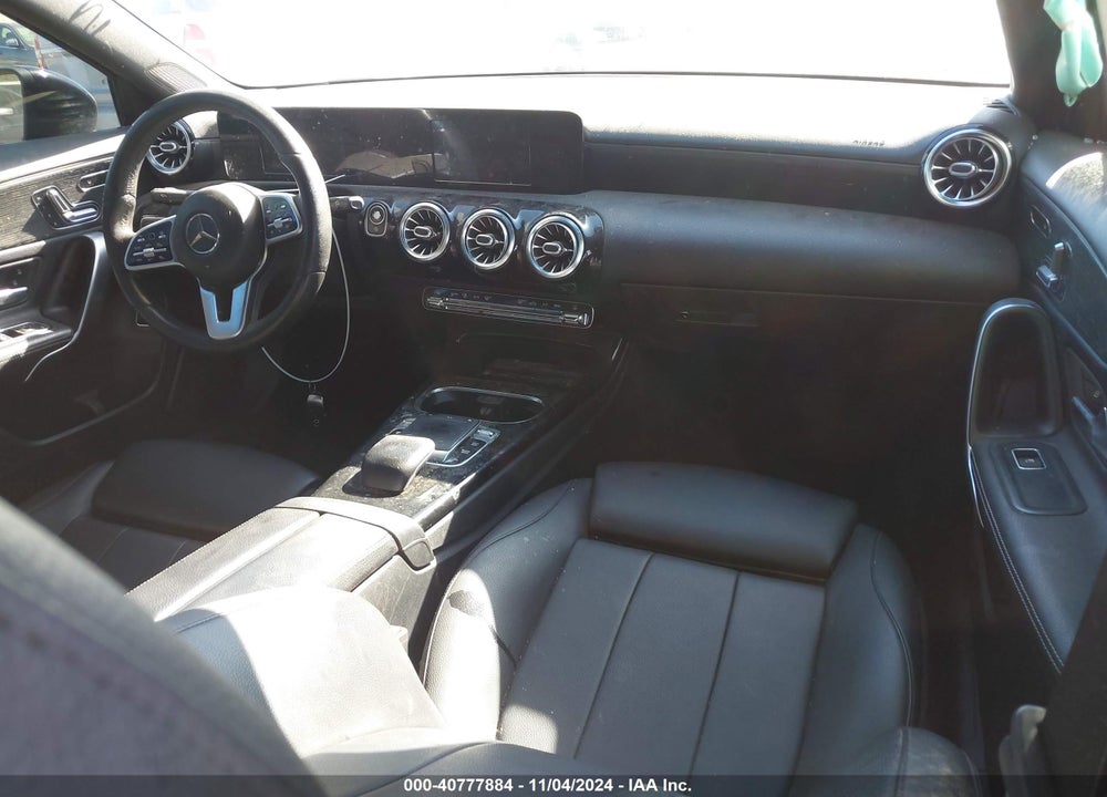 2019 MERCEDES-BENZ A 220 VIN: WDD3G4EB5KW011432