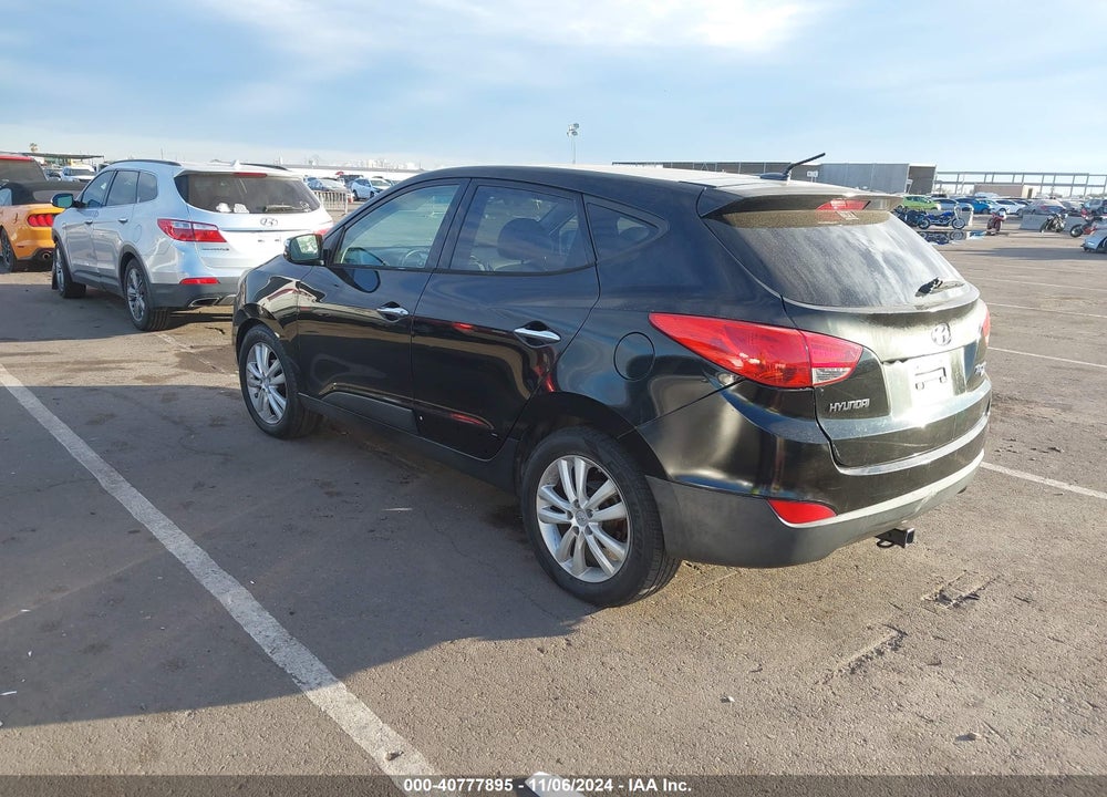 2011 HYUNDAI TUCSON LIMITED VIN: KM8JU3AC3BU140005
