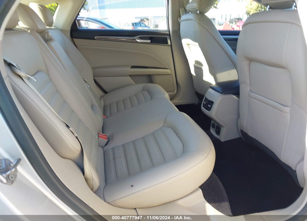 2017 FORD FUSION HYBRID SE VIN: 3FA6P0LU8HR142411
