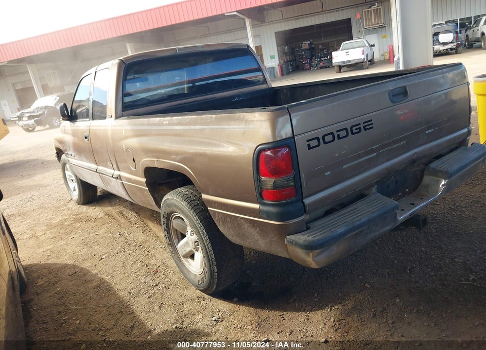 2000 DODGE RAM 1500 ST VIN: 3B7HC13Y4YM233793