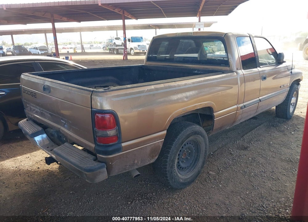 2000 DODGE RAM 1500 ST VIN: 3B7HC13Y4YM233793