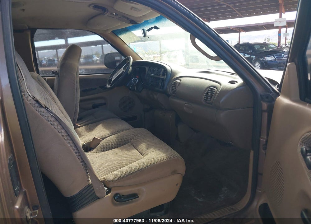 2000 DODGE RAM 1500 ST VIN: 3B7HC13Y4YM233793