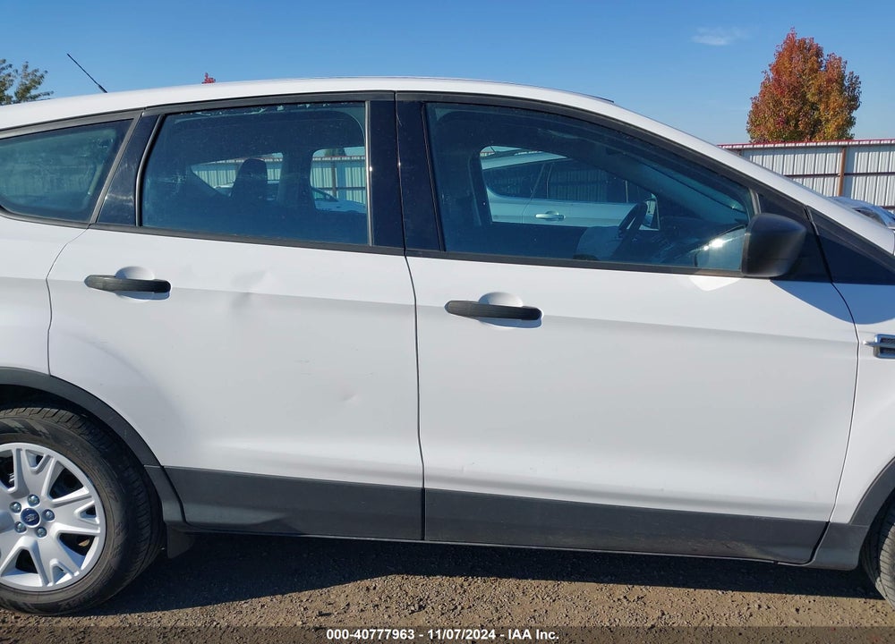 2015 FORD ESCAPE S VIN: 1FMCU0F71FUC35753