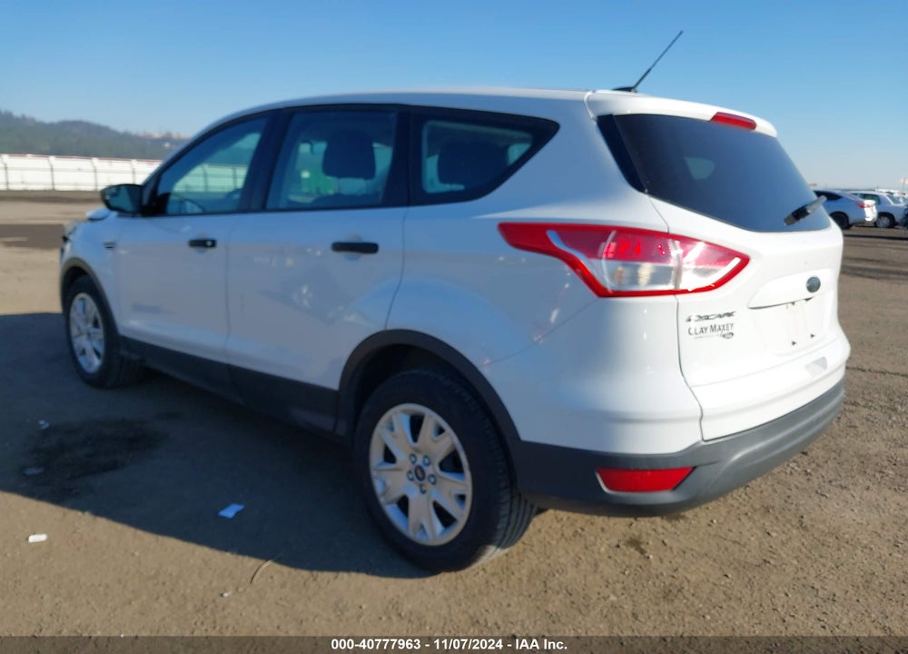 2015 FORD ESCAPE S VIN: 1FMCU0F71FUC35753