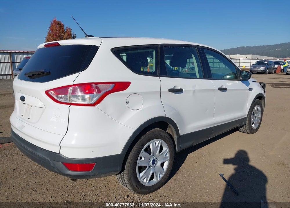 2015 FORD ESCAPE S VIN: 1FMCU0F71FUC35753