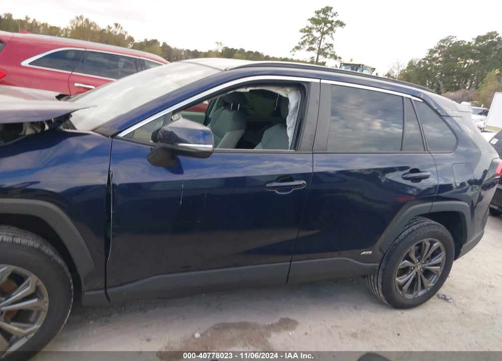 2022 TOYOTA RAV4 HYBRID XLE PREMIUM VIN: 4T3B6RFV7NU081614