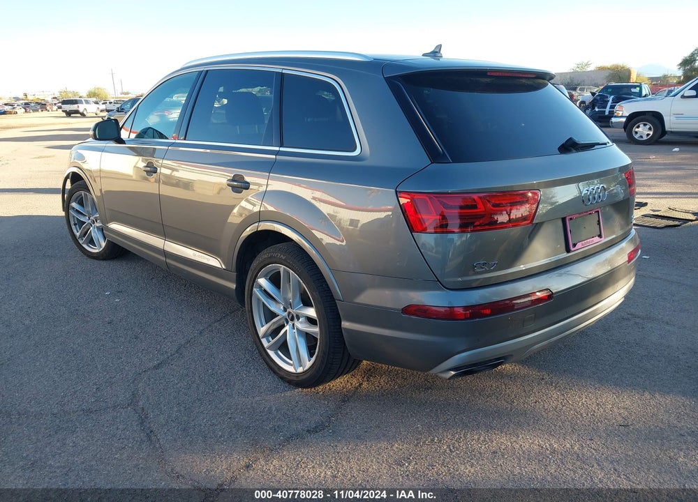 2017 AUDI Q7 3.0T PREMIUM VIN: WA1VAAF73HD009223