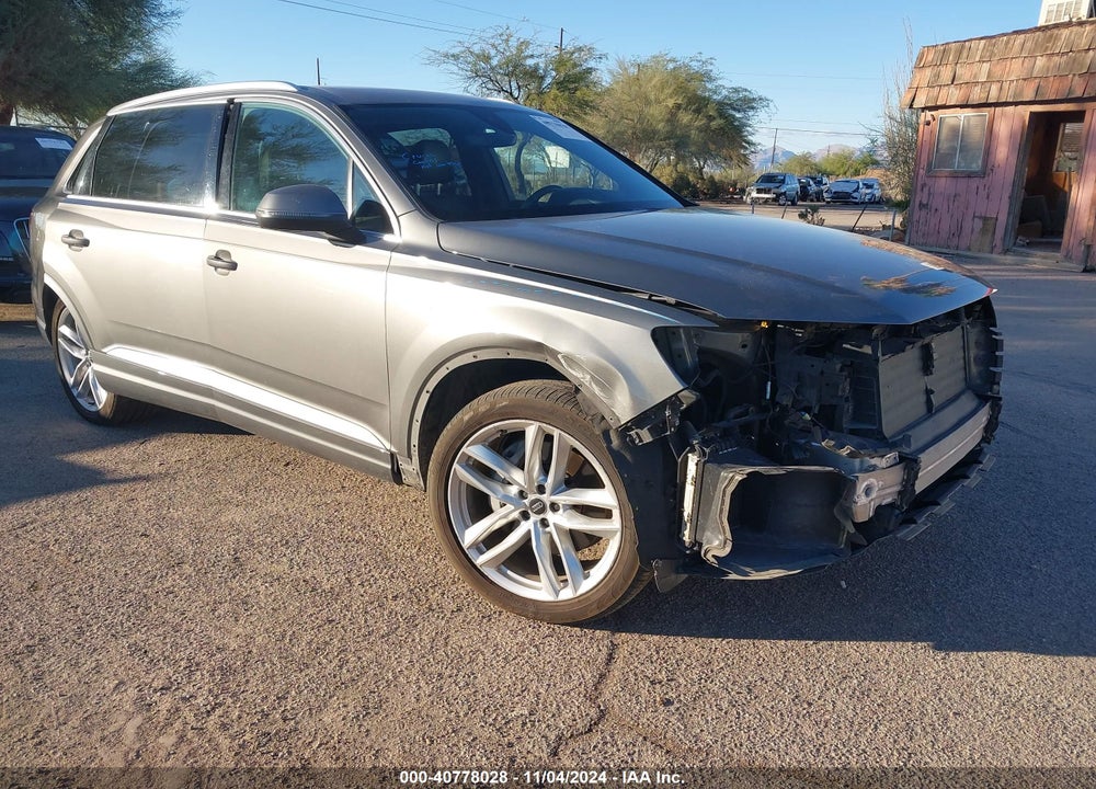 2017 AUDI Q7 3.0T PREMIUM VIN: WA1VAAF73HD009223