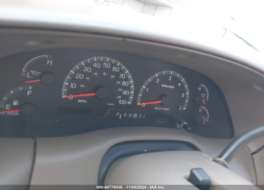 2000 FORD EXPEDITION EDDIE BAUER VIN: 1FMRU17L7YLC42128