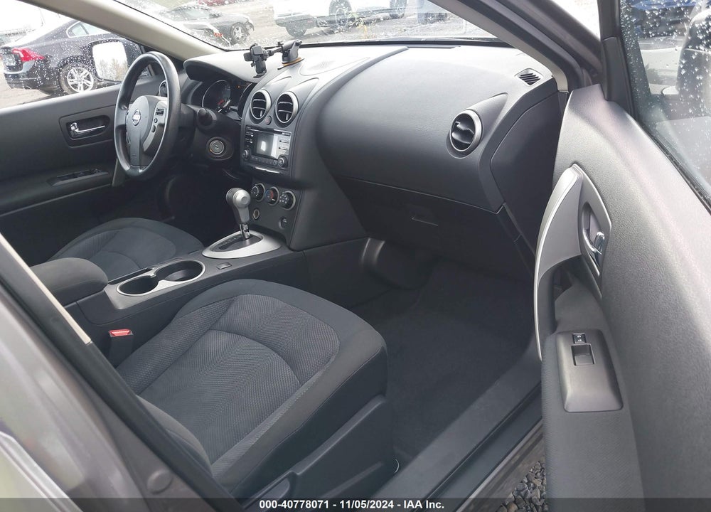 2013 NISSAN ROGUE S VIN: JN8AS5MVXDW148133