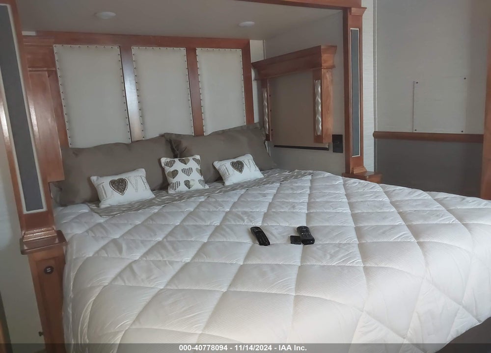 2022 VANLEIGH OTHER VIN: 7HHBC4221NV221326