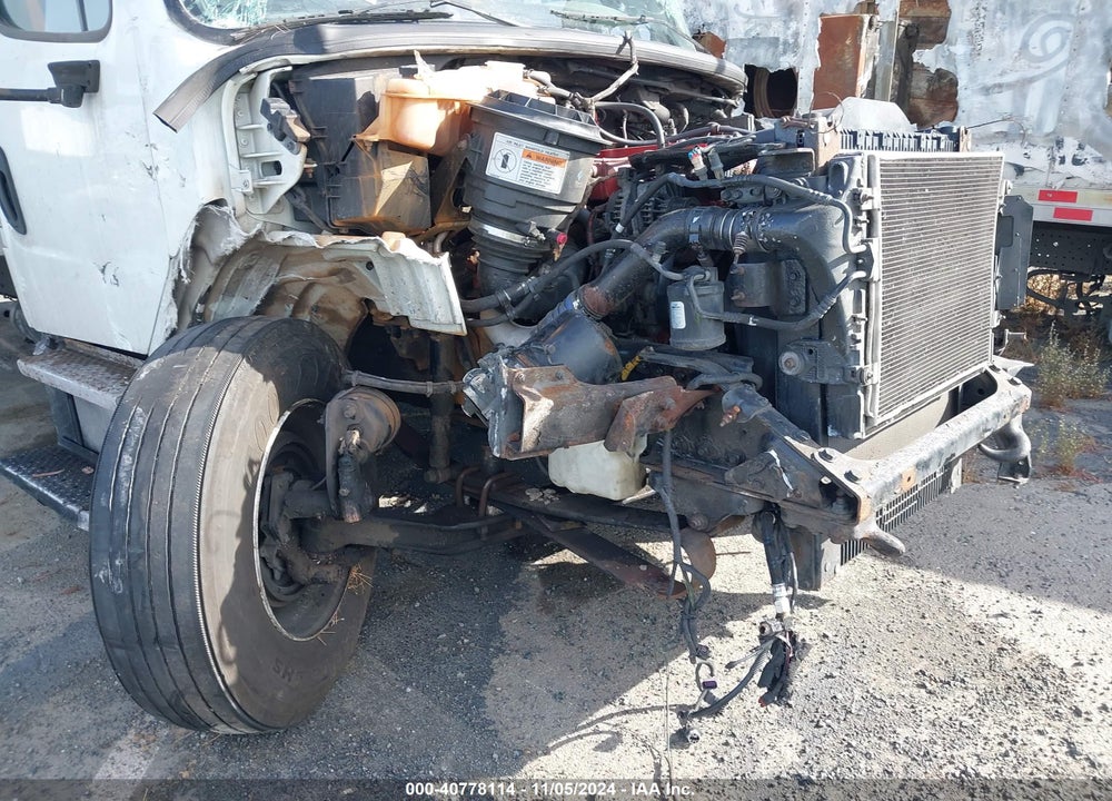 2014 FREIGHTLINER M2 106 MEDIUM DUTY VIN: 1FVACXDT6EHFM3197