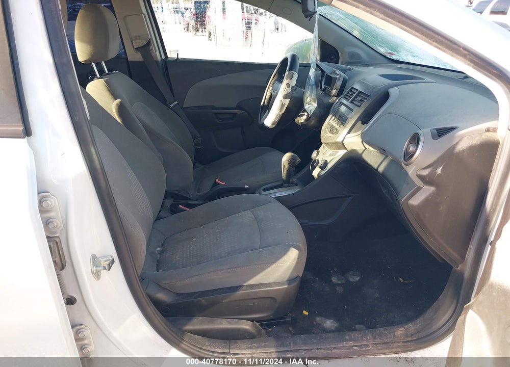 2014 CHEVROLET SONIC VIN: 1G1JA5SH6E4155498
