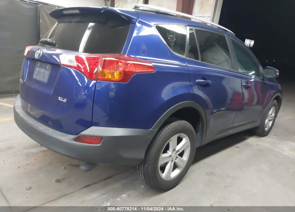 2014 TOYOTA RAV4 XLE VIN: 2T3WFREV2EW107393