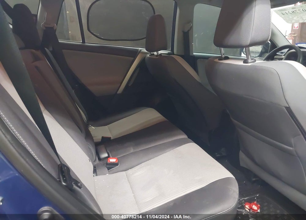 2014 TOYOTA RAV4 XLE VIN: 2T3WFREV2EW107393