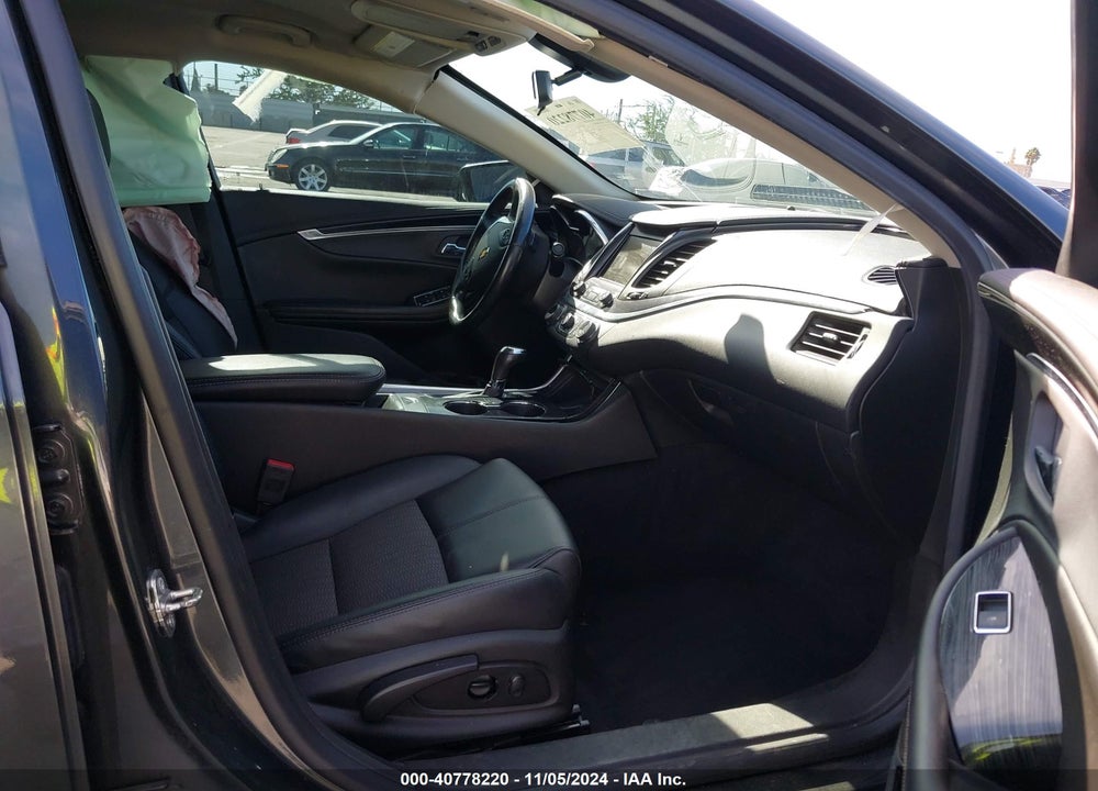 2019 CHEVROLET IMPALA LT VIN: 2G11Z5S38K9135713