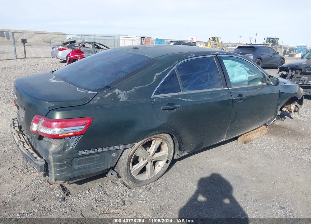 2011 TOYOTA CAMRY LE VIN: 4T1BF3EK1BU708395
