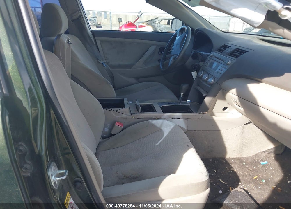 2011 TOYOTA CAMRY LE VIN: 4T1BF3EK1BU708395