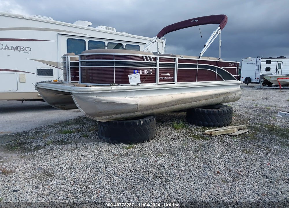 2022 BENNINGTON OTHER VIN: ETWL4316H122