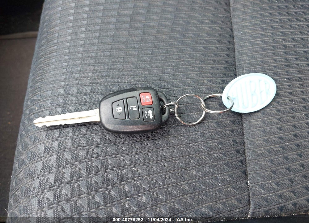 2013 TOYOTA CAMRY SE VIN: 4T1BF1FK4DU656993