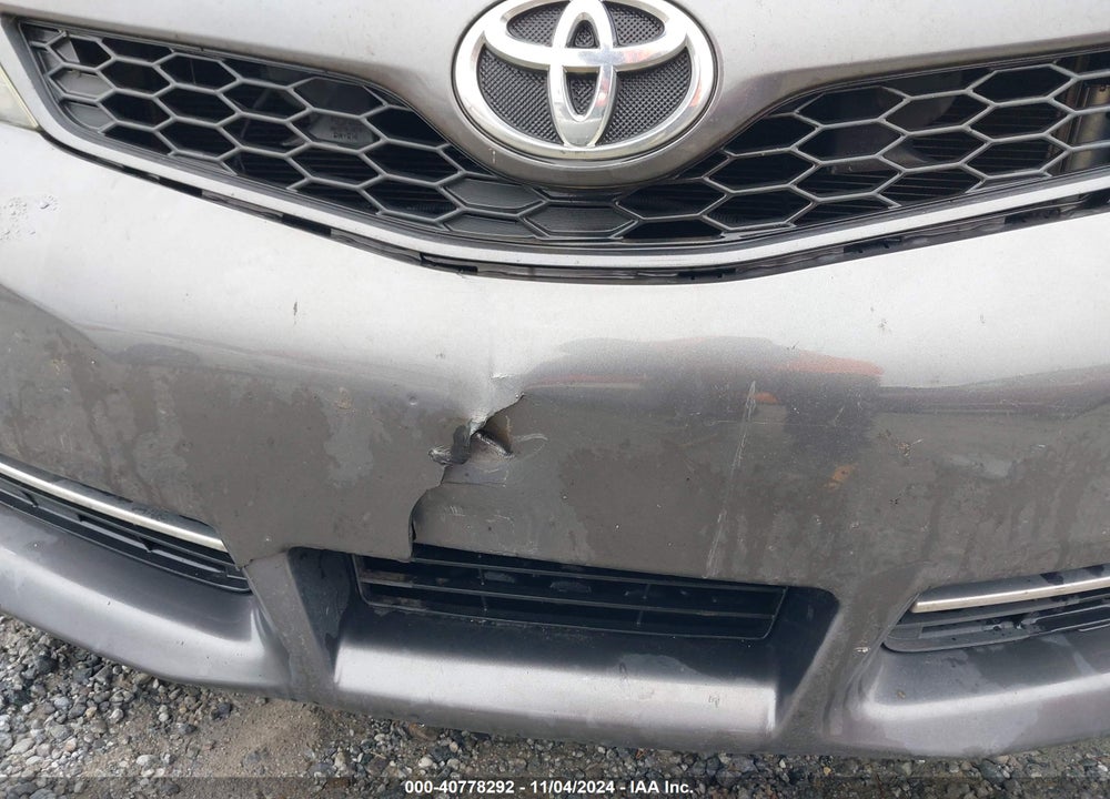 2013 TOYOTA CAMRY SE VIN: 4T1BF1FK4DU656993