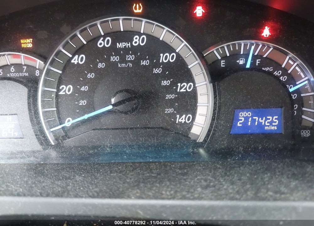 2013 TOYOTA CAMRY SE VIN: 4T1BF1FK4DU656993