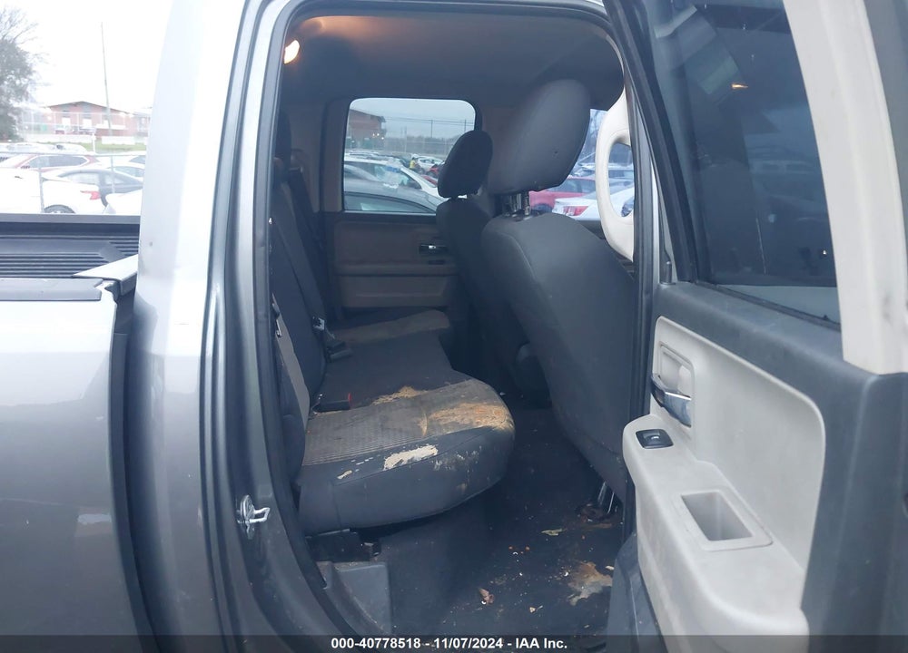 2011 RAM 1500 SLT VIN: 1D7RB1GP9BS585961