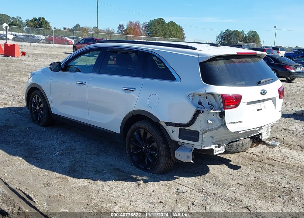 2019 KIA SORENTO 3.3L S VIN: 5XYPG4A50KG604270