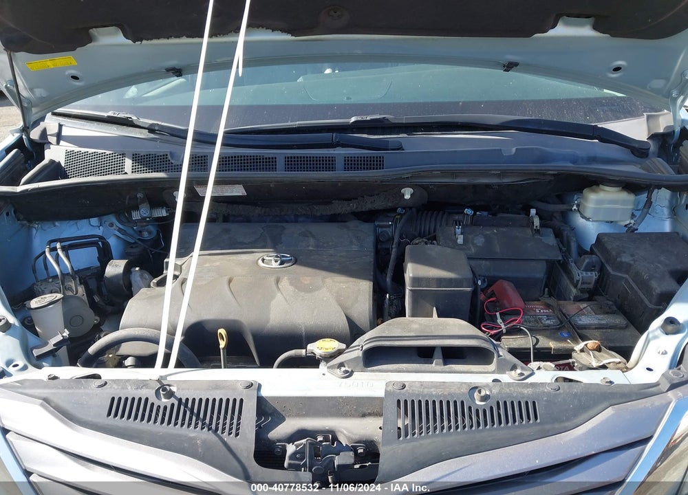 2016 TOYOTA SIENNA XLE LIMITED VIN: 5TDYK3DC4GS728656