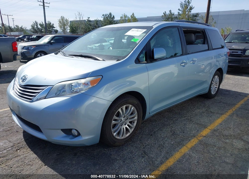 2016 TOYOTA SIENNA XLE LIMITED VIN: 5TDYK3DC4GS728656
