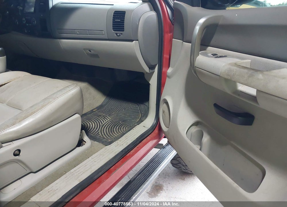 2008 GMC SIERRA 1500 SLE1 VIN: 2GTEK13J281289893