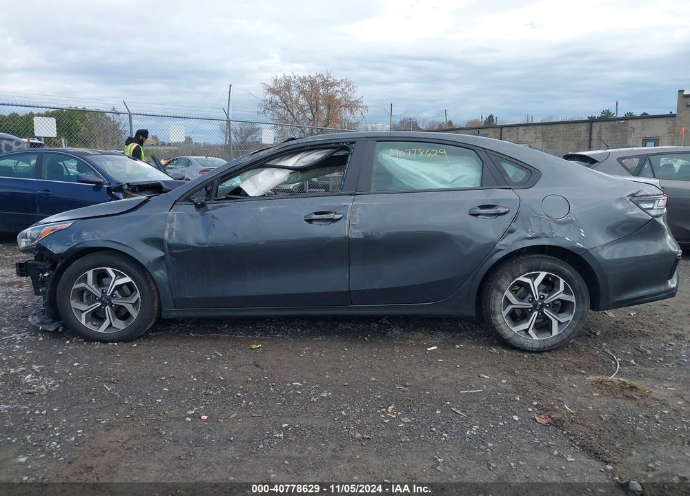 2021 KIA FORTE LXS VIN: 3KPF24AD6ME404544