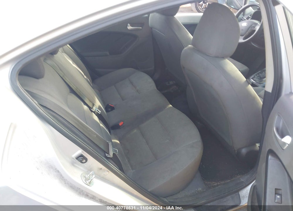 2017 KIA FORTE LX VIN: 3KPFK4A70HE138485