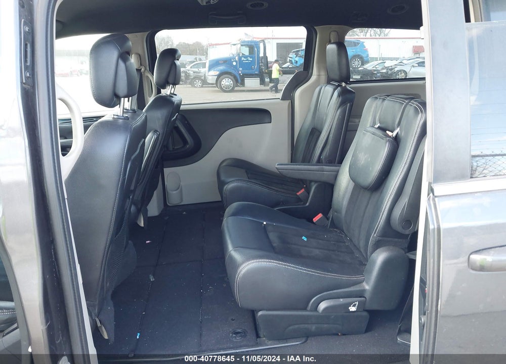 2017 DODGE GRAND CARAVAN SXT VIN: 2C4RDGCGXHR674106
