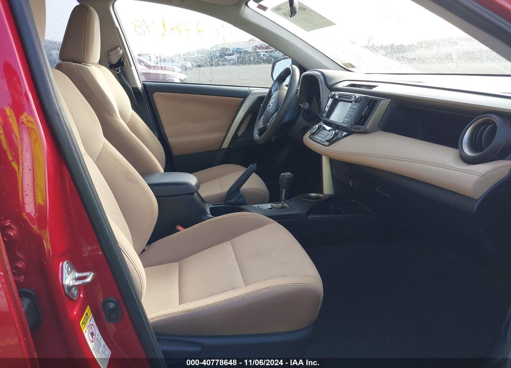2015 TOYOTA RAV4 XLE VIN: 2T3WFREV7FW153593