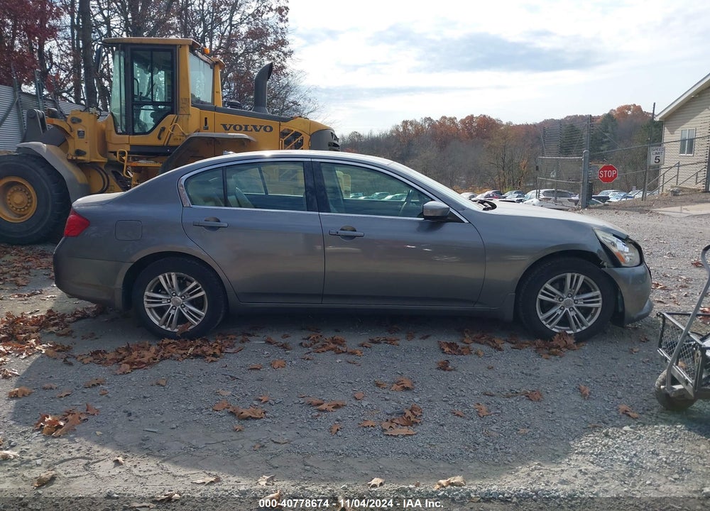 2011 INFINITI G37X VIN: JN1CV6AR7BM401560