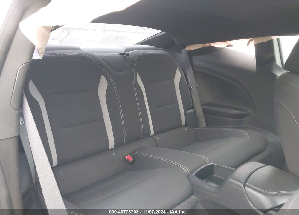 2019 CHEVROLET CAMARO 1LT VIN: 1G1FB1RX1K0109279