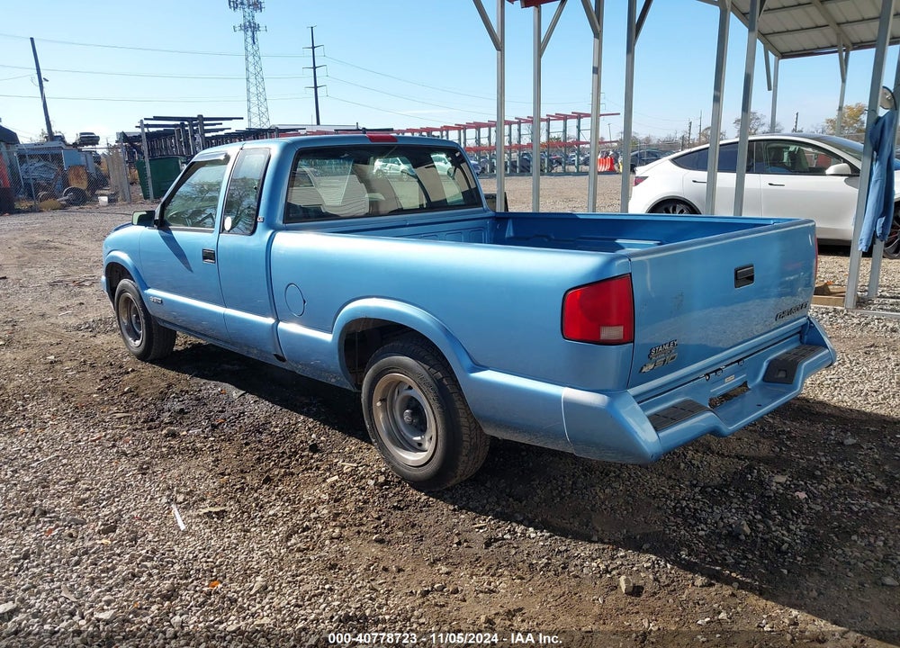 1997 CHEVROLET S-10 LS FLEETSIDE VIN: 1GCCS1941V8193836
