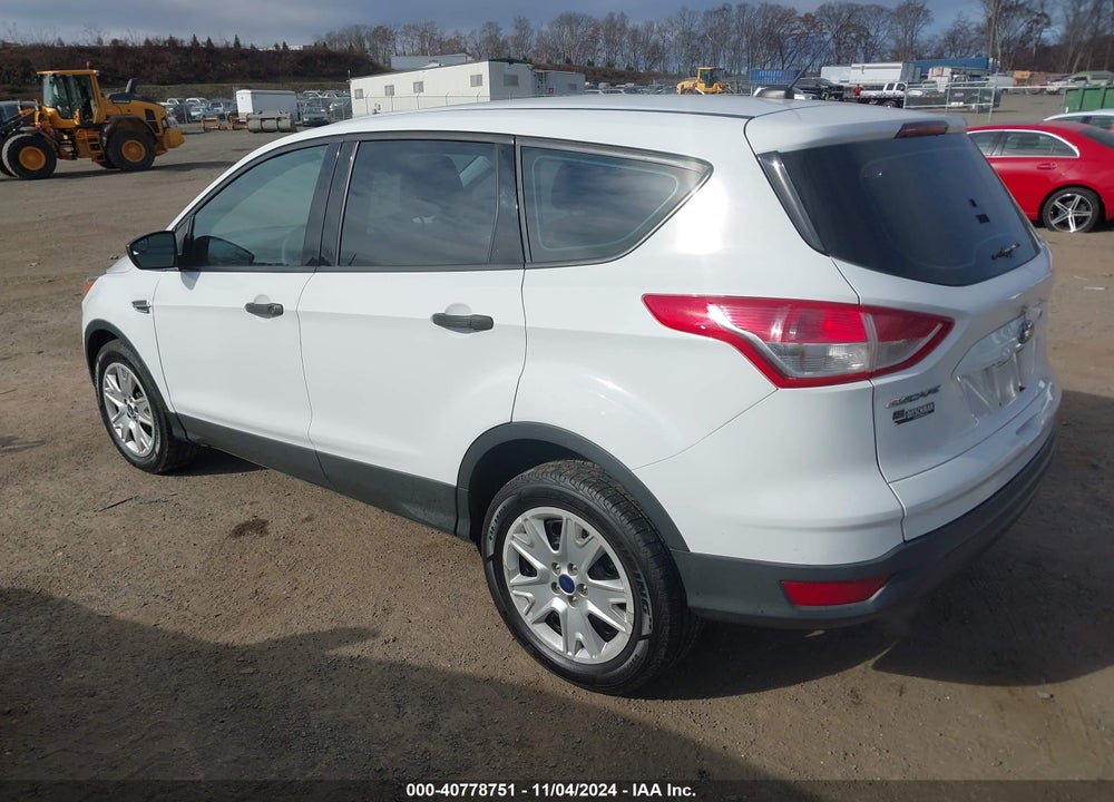 2016 FORD ESCAPE S VIN: 1FMCU0F7XGUB86425