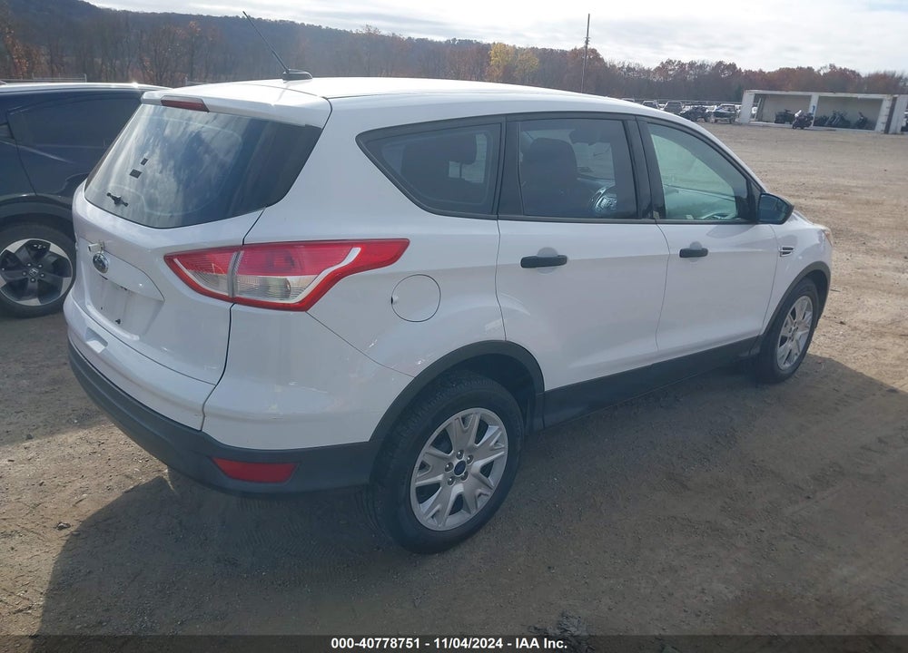 2016 FORD ESCAPE S VIN: 1FMCU0F7XGUB86425