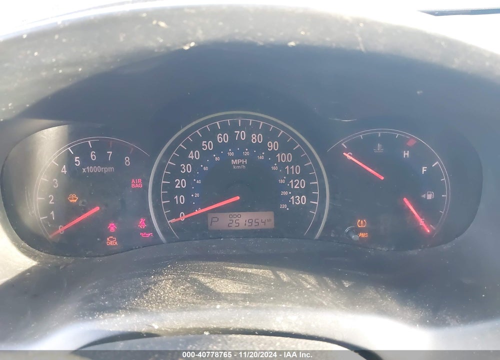 2007 HYUNDAI ENTOURAGE GLS/LIMITED/SE VIN: KNDMC233476027218