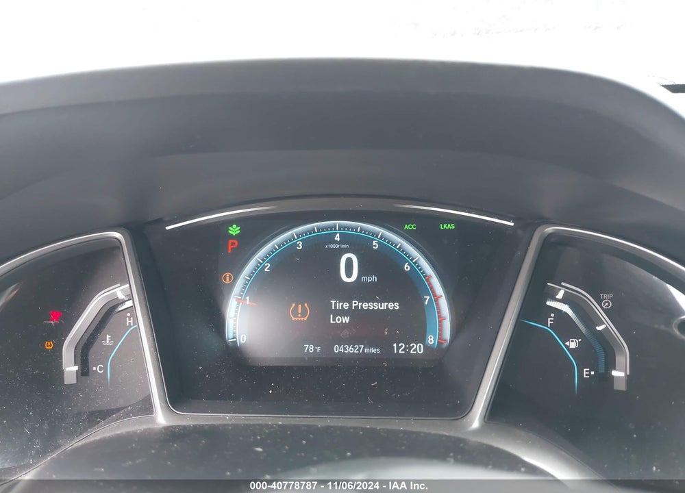 2016 HONDA CIVIC VIN: 2HGFC1F94GH646923