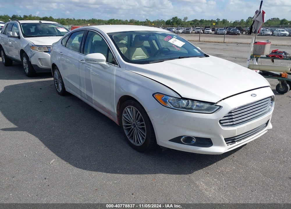 2015 FORD FUSION SE VIN: 3FA6P0HD3FR288012