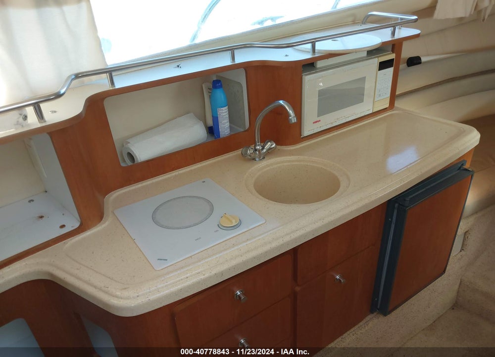 2001 CHRIS CRAFT OTHER VIN: CCBCS154J001